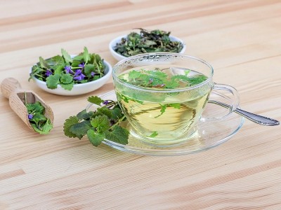 Adet Söktürücü Bitkiler ve Çay Tarifleri Nelerdir?