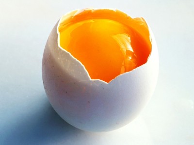 Çiğ Yumurtanın Faydaları Nelerdir? Çiğ Yumurta Aç Karnına mı İçilir?