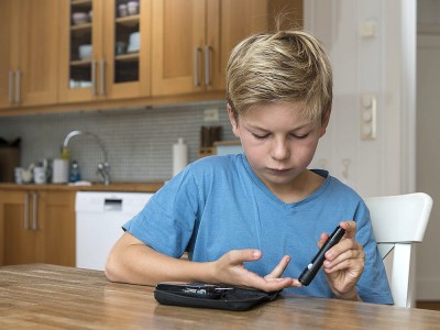 Çocuklarda Şeker Hastalığı Belirtileri Nelerdir? Tedavisi Nasıl Yapılır? Geçer mi?