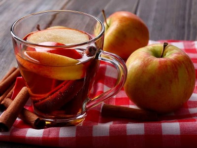 Elma Kabuğu Çayının Faydaları Nelerdir? Nasıl Yapılır? Zayıflatır mı?