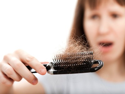 Saç Dökülmesini Engelleyen Besinler ve Vitaminler Nelerdir?